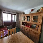 2 Pièce Appartement