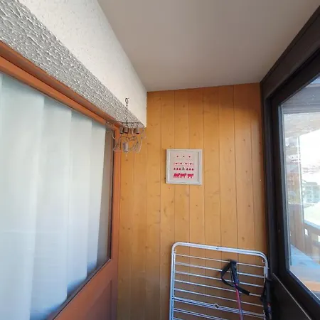 2 Piece Apartamento *