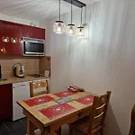 2 Pièce Appartement