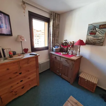 Apartment 2 Piece