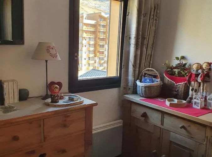 2 Piece Apartamento *